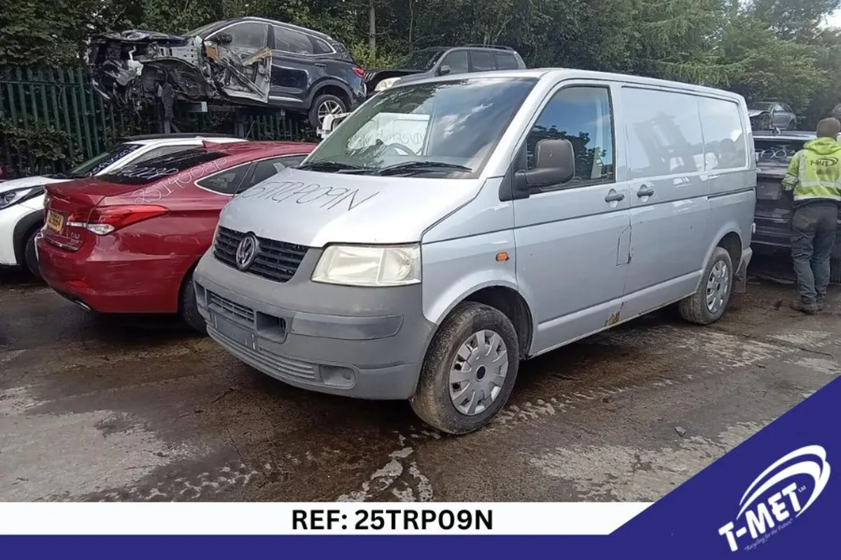 2007 VOLKSWAGEN TRANSPORTER BREAKING FOR PARTS - Image 3