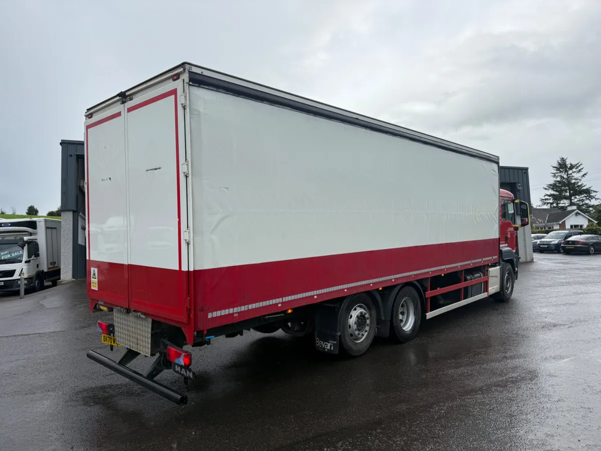 MAN TGS 26.330 - Image 3
