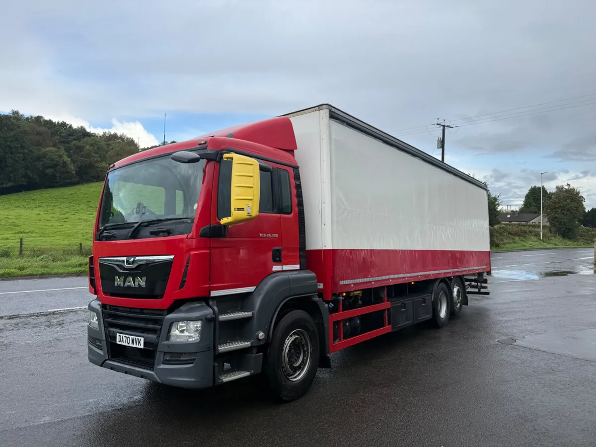 MAN TGS 26.330 - Image 1