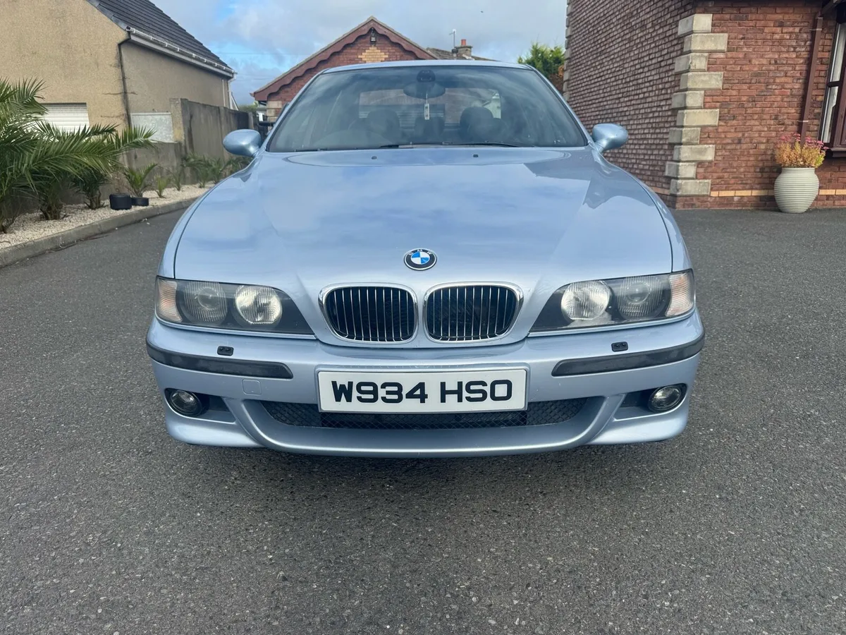 BMW e39 m5 v8 - Image 2