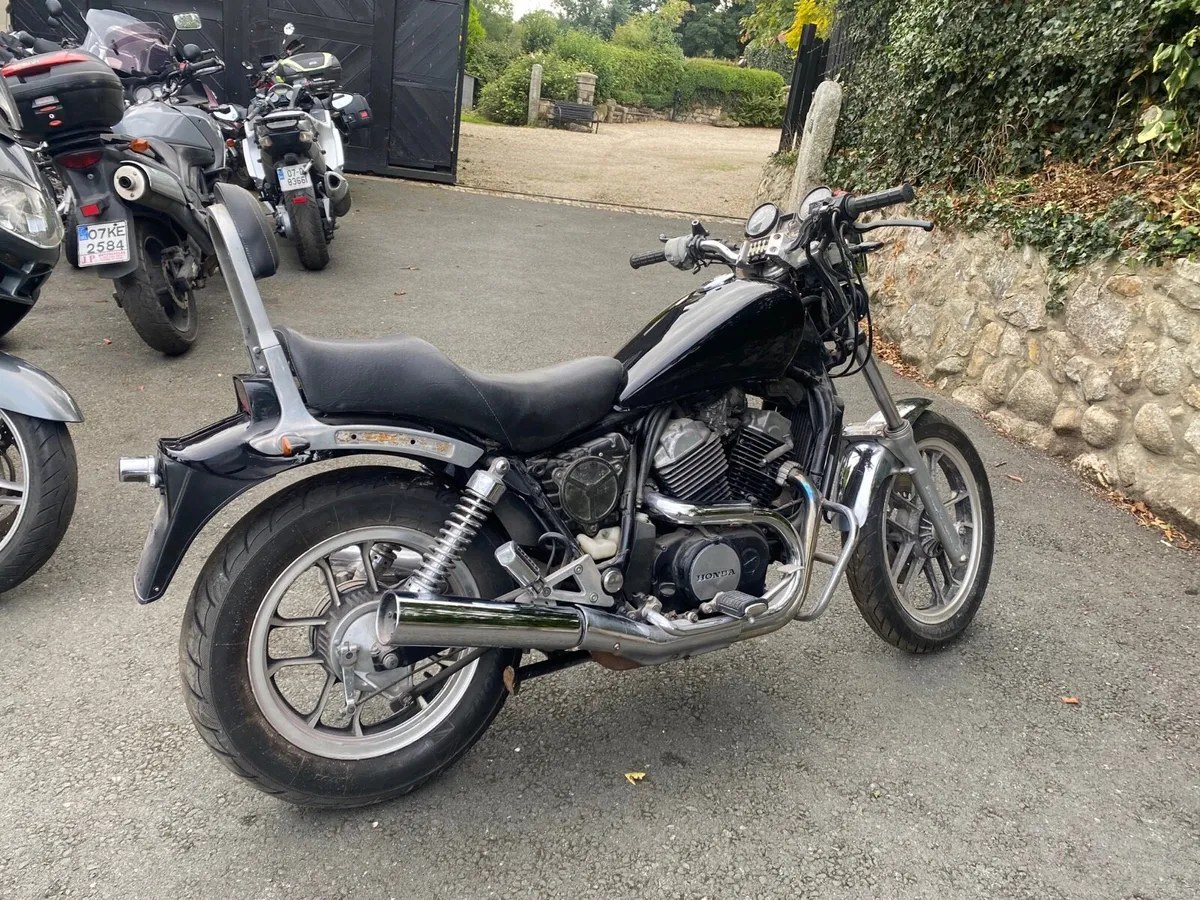 82 vt 500 shadow project - Image 2