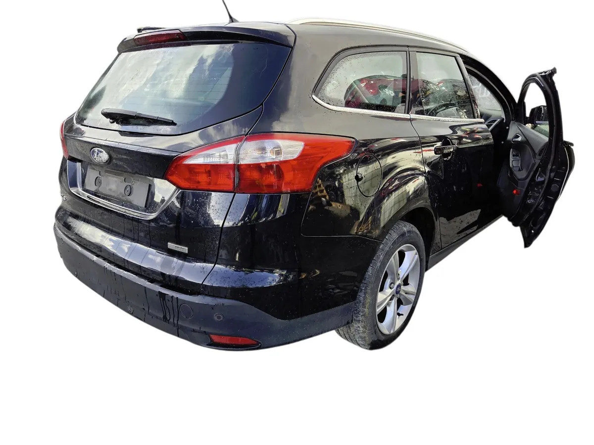 2013 FORD FOCUS For Breaking/Dismantling - Image 3