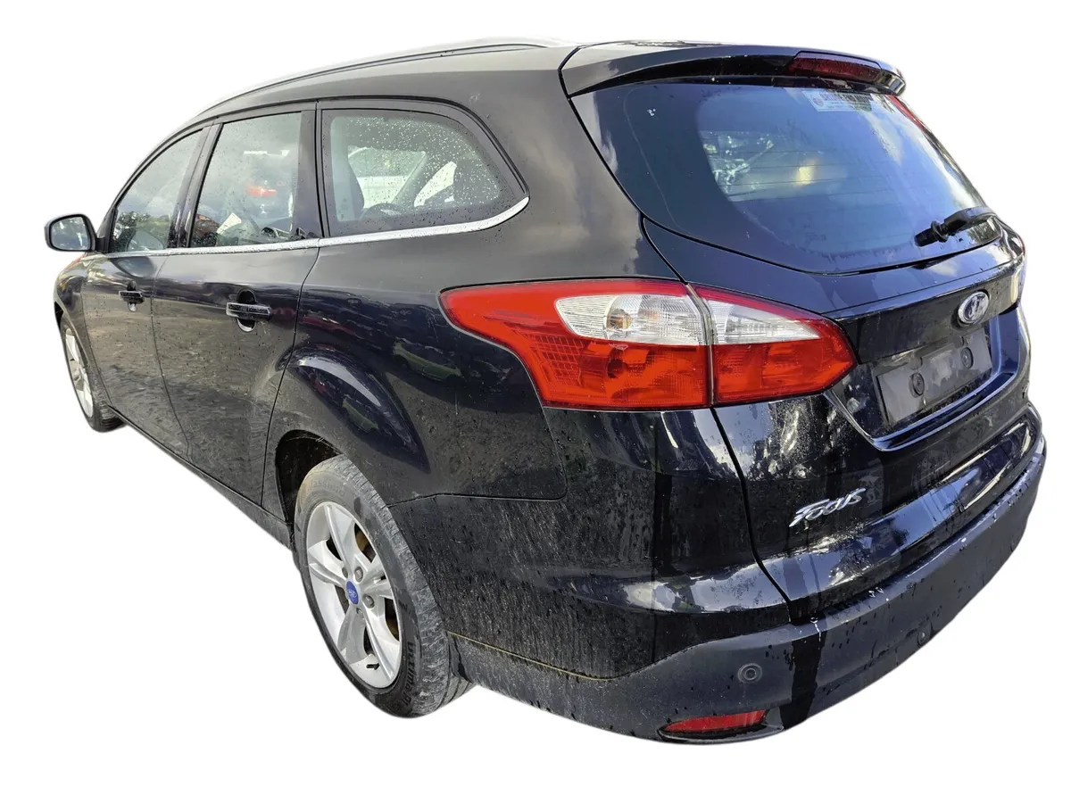 2013 FORD FOCUS For Breaking/Dismantling - Image 4