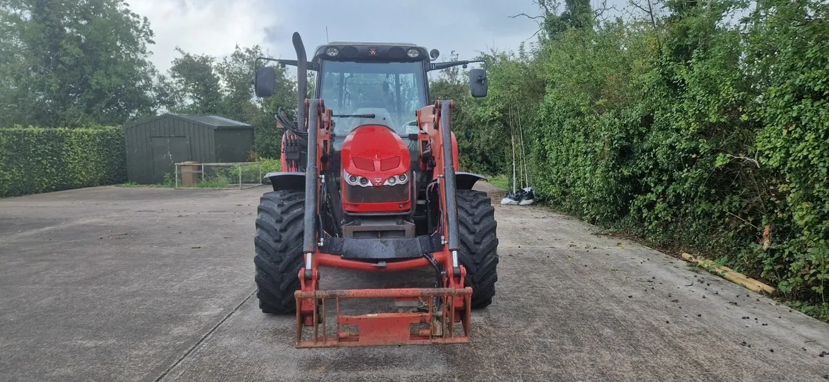 2012 Massey Ferguson 5440 - Image 3