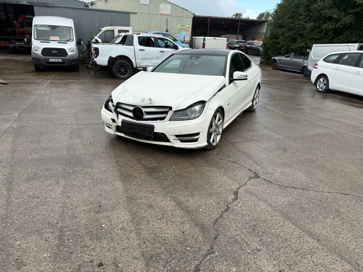 2011 Mercedes C220 AMG 3DR sport 2.2 - Image 2