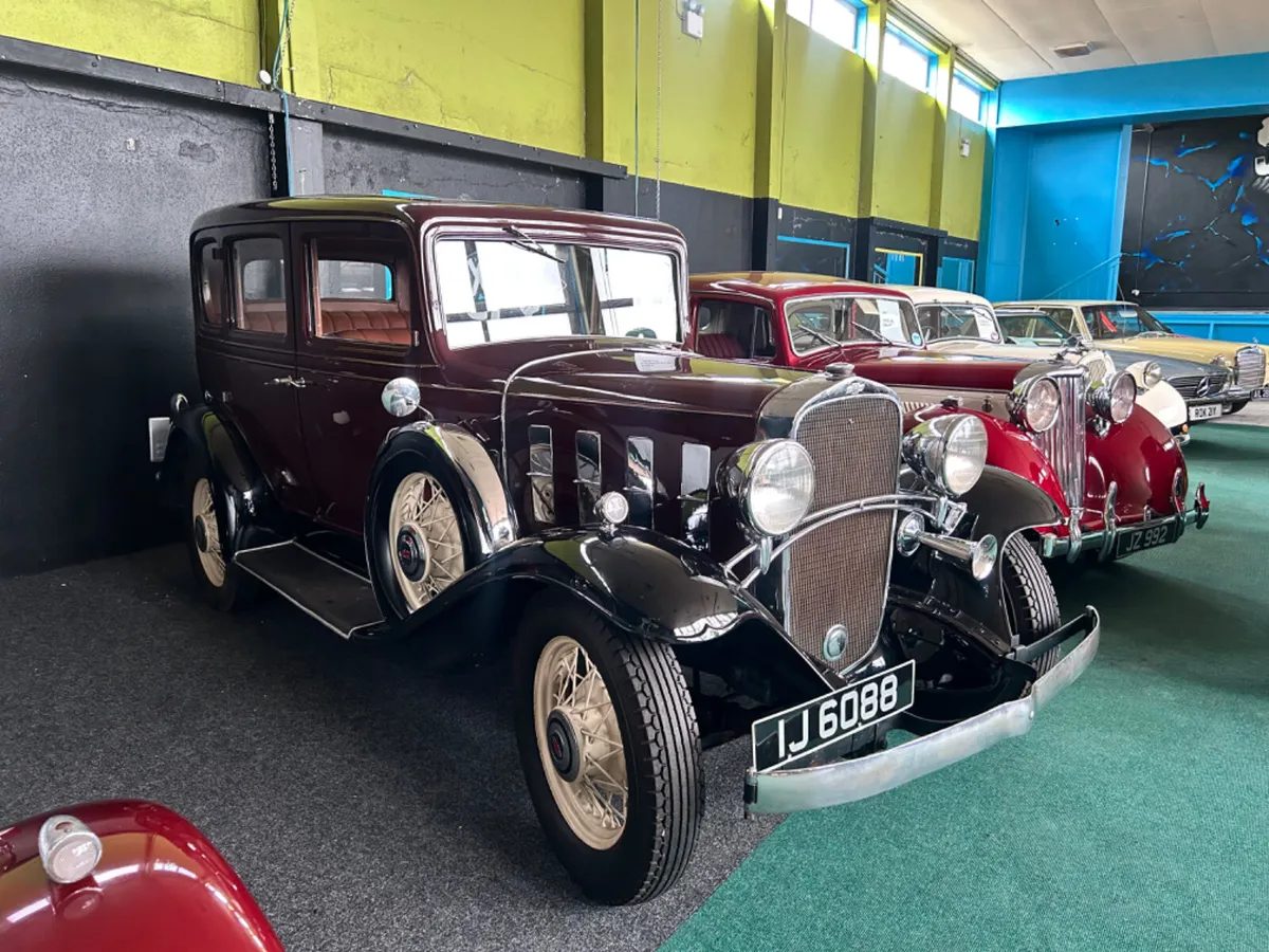 1932 Chevrolet Confederate Sedan - Image 1