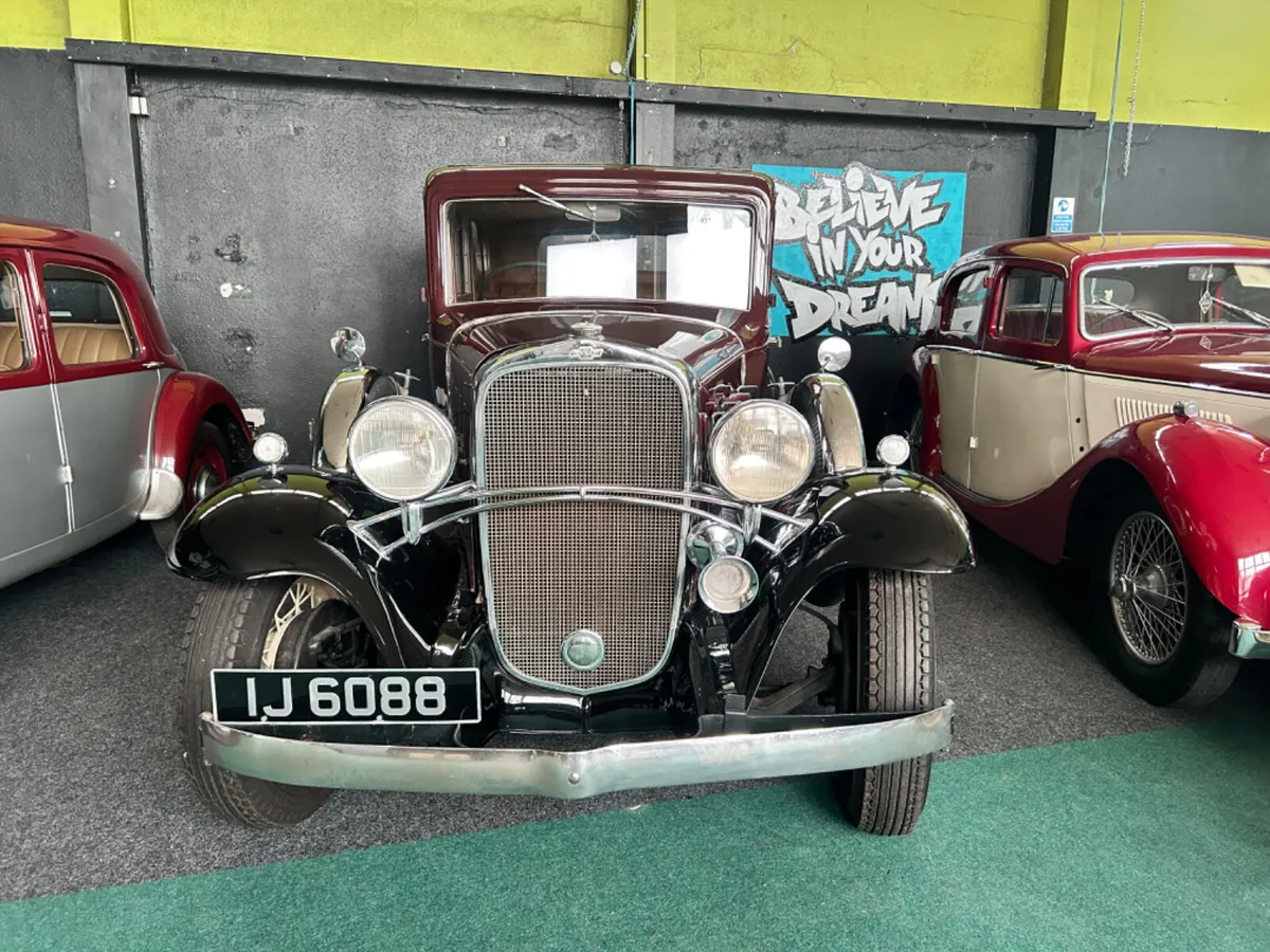 1932 Chevrolet Confederate Sedan - Image 2