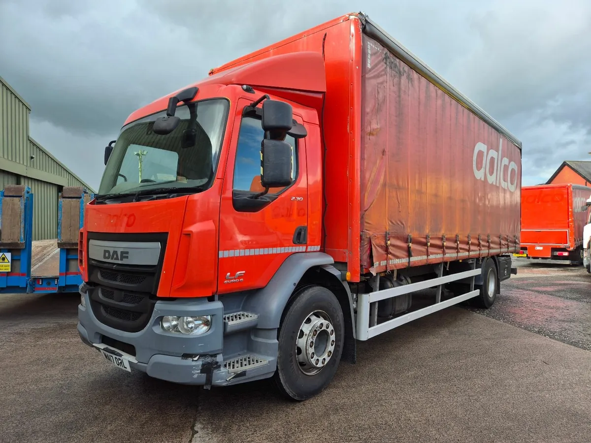 2017 Daf LF 230 24ft Curtainsider - Image 1