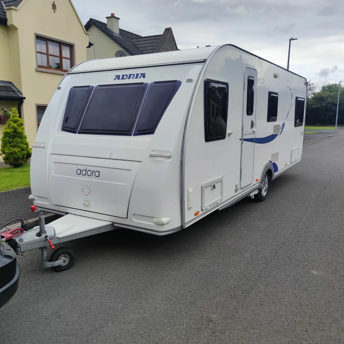 Adria  Adora 612 DT immaculate condition - Image 2