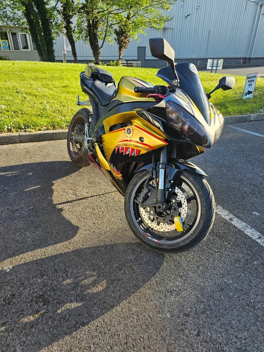 YAMAHA R1 2008 1000cc - Image 2