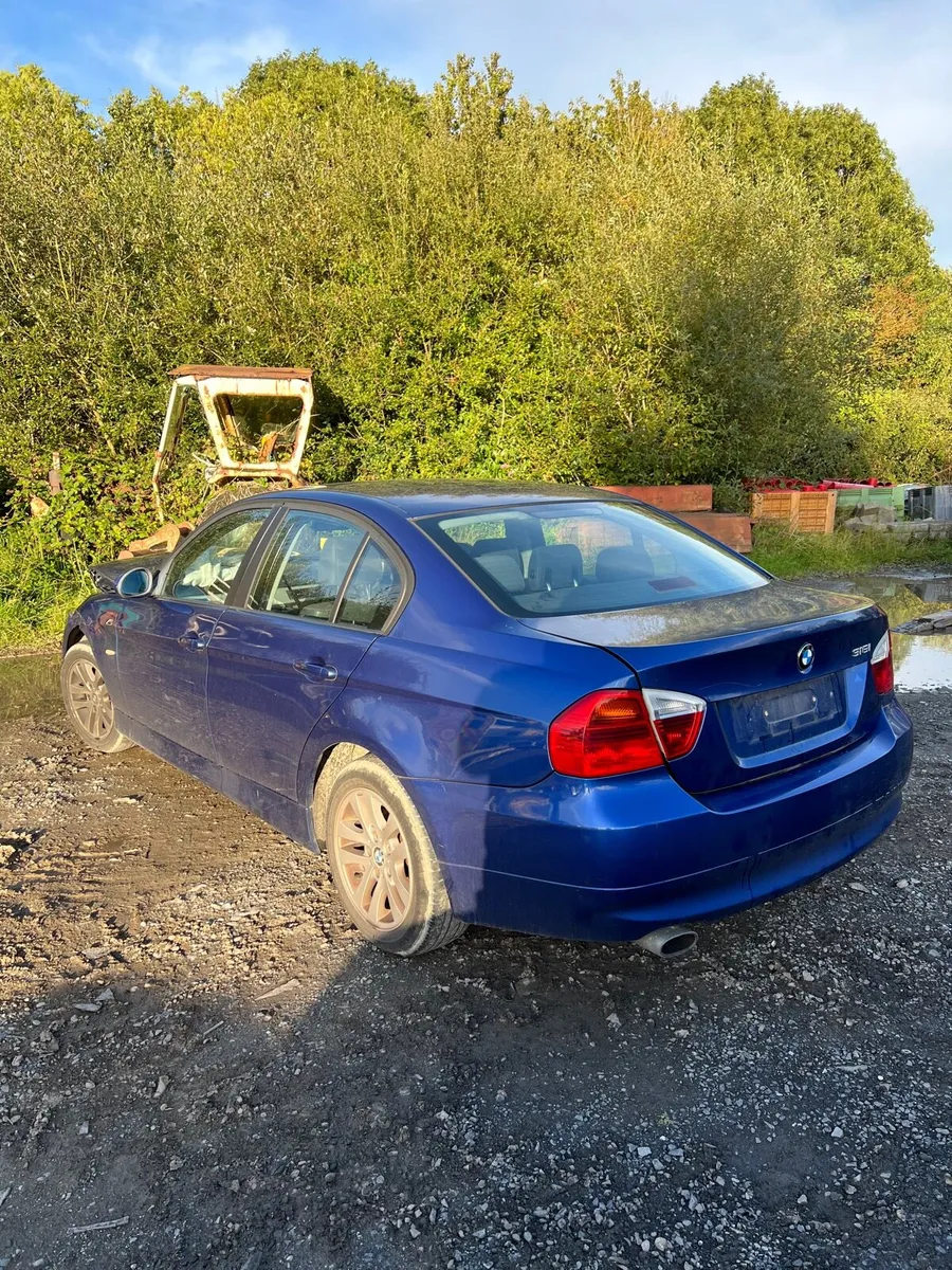 Breaking bmw 316i 2008 e90 n43b16a a51/5 3 series - Image 1