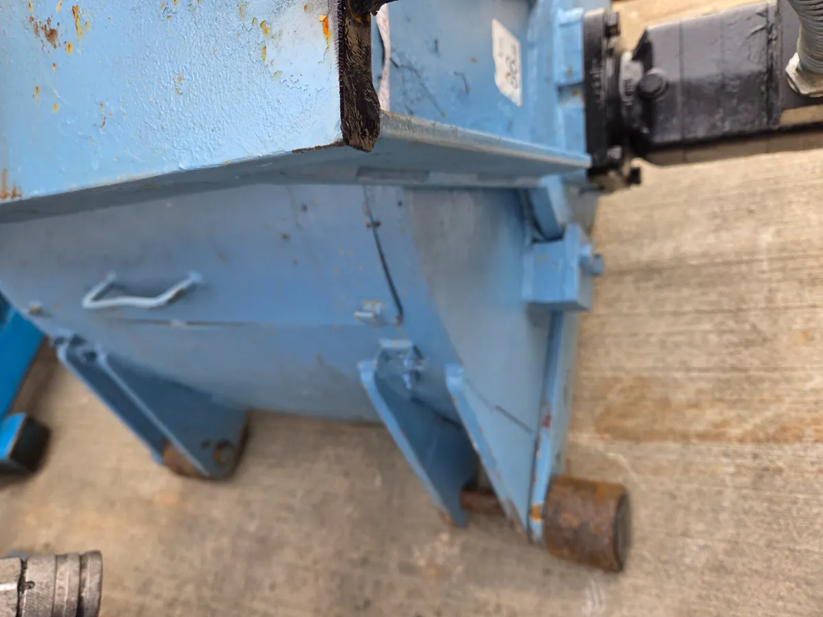 Excavator Road Planner 8 to 15 ton - Image 3