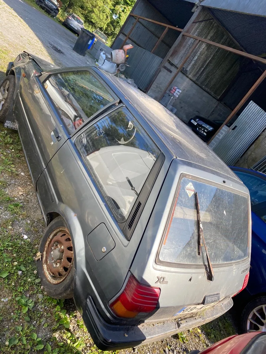 1988 starlet 2 door - Image 1