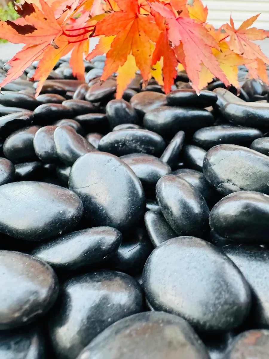 Memorial stone, grave stone, polished pebbles - Image 3
