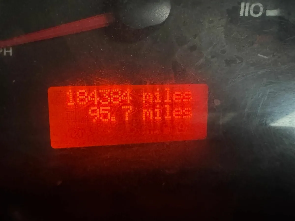 Renault Curtain Sider - Image 3