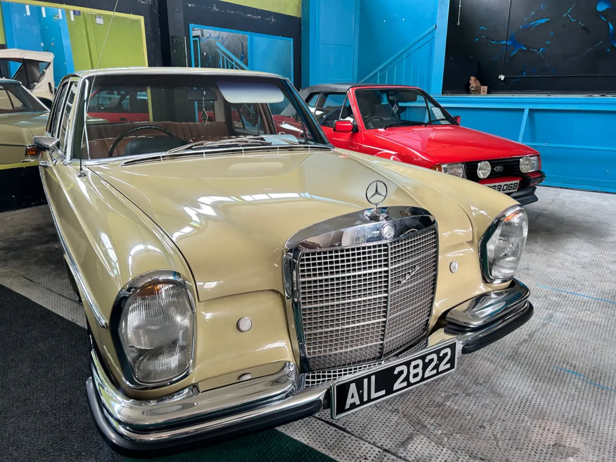 1968 Mercedes 280s - Image 1