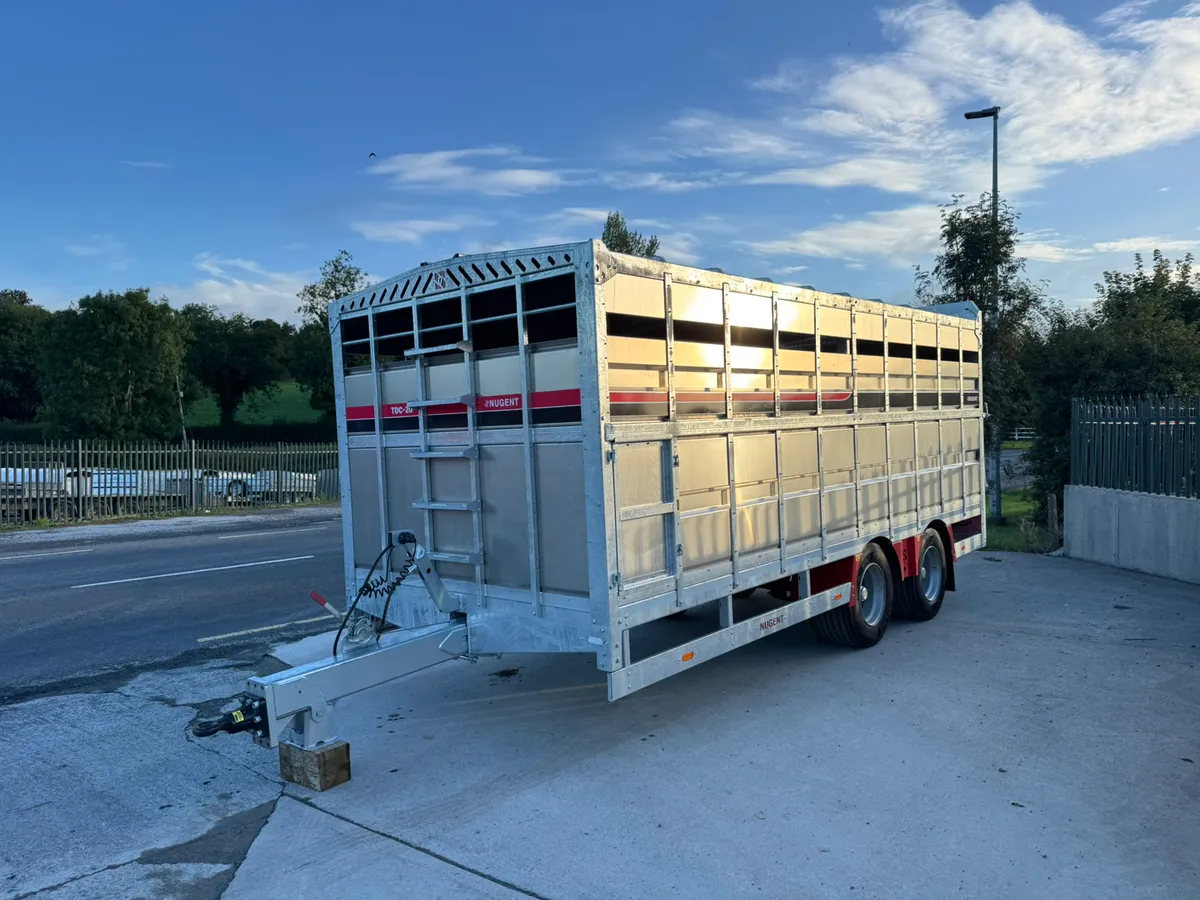 *** NEW NUGENT 20FT LIVESTOCK TRAILER *** - Image 1