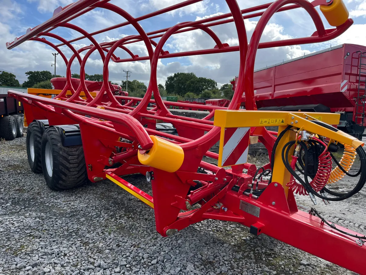 Bale chaser - Image 3