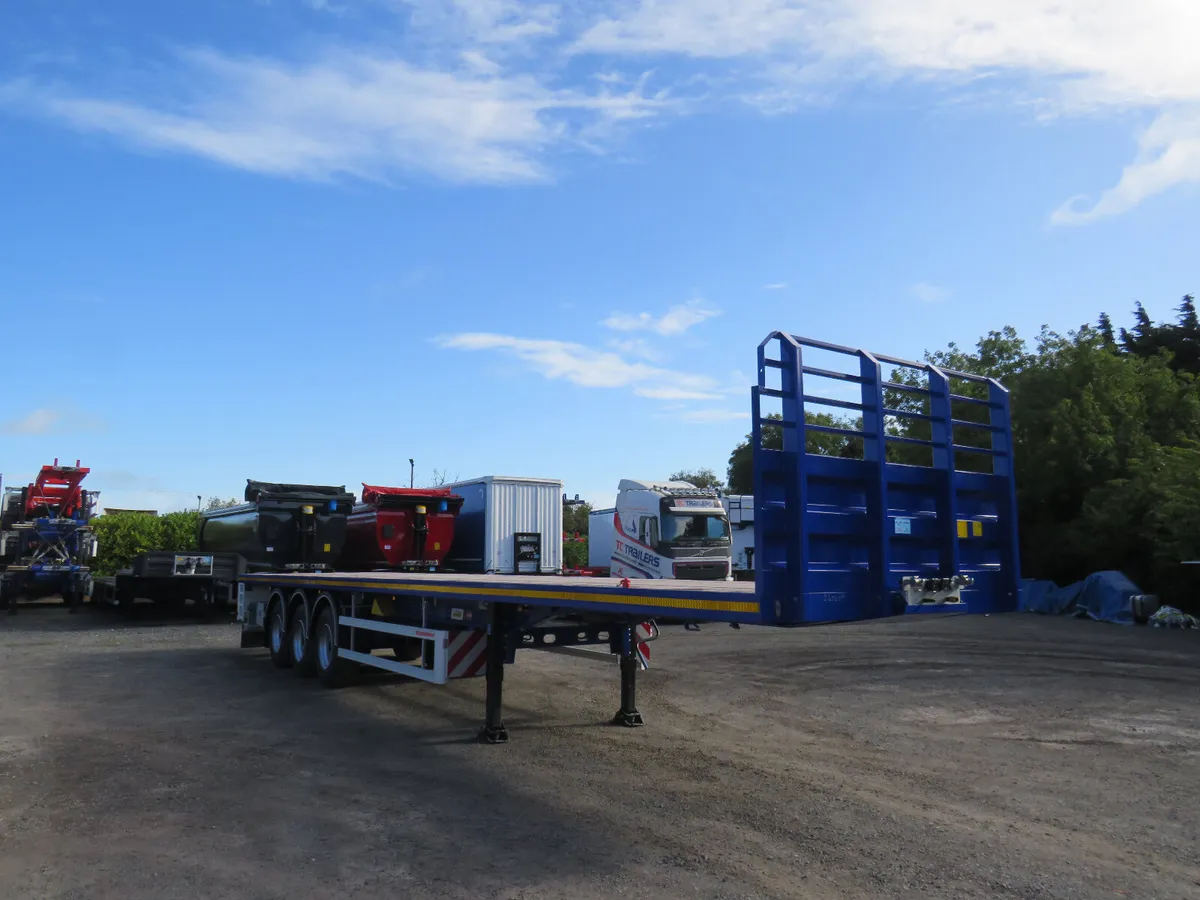 13.9m Flat Trailer - Image 2