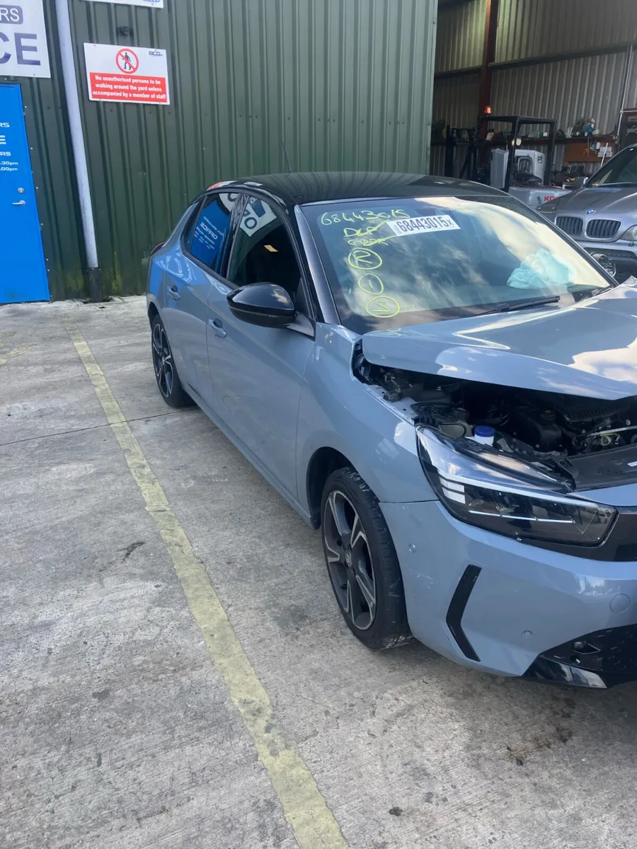 2025 corsa parts breaking - Image 1