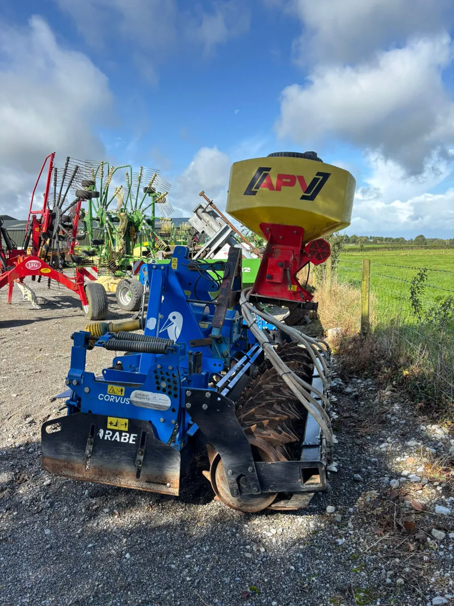 2021 Rabe Corvus with APV PS 300 Seeder - Image 4