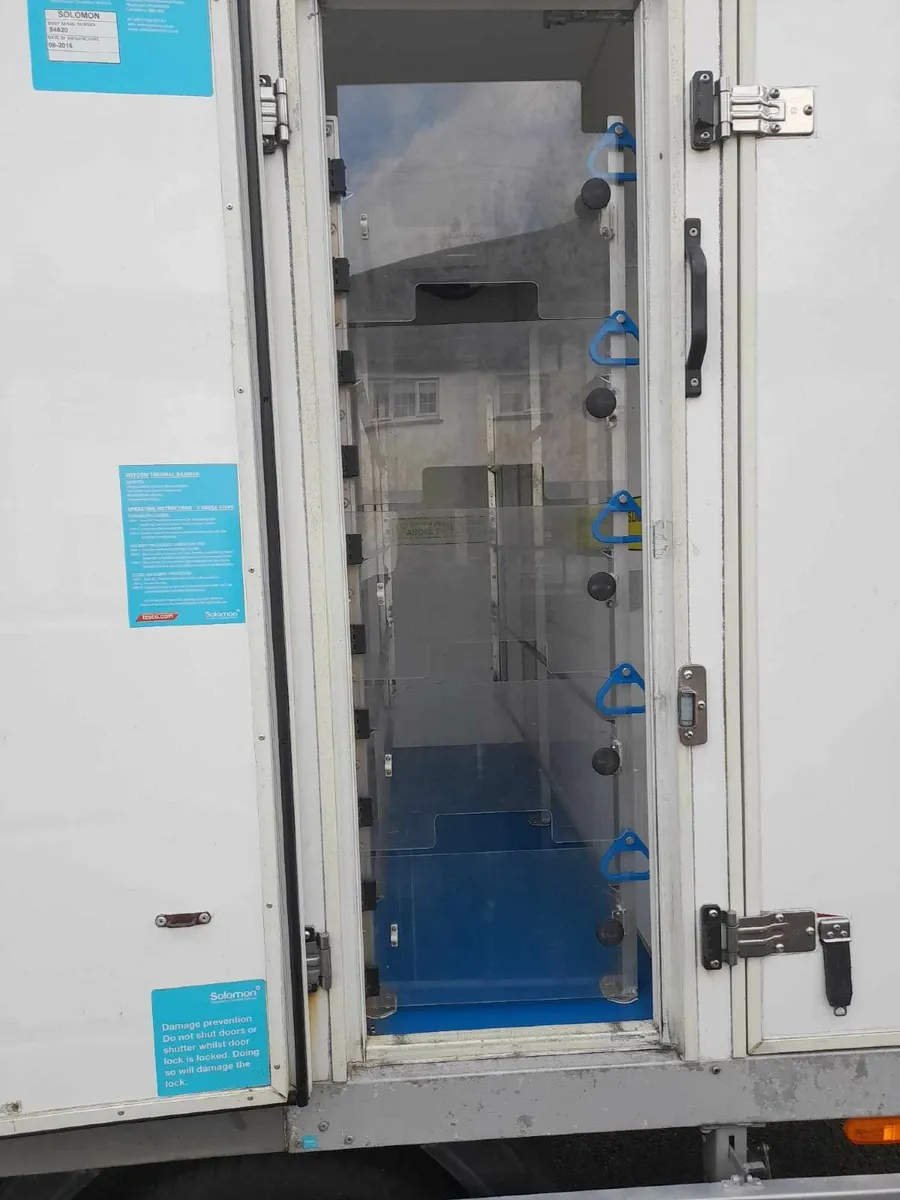 2016 Iveco Daily 2.3 – Automatic, Fridge Box - Image 4