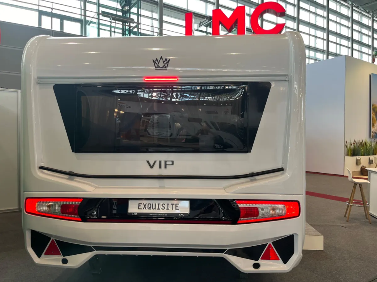 NEW 2026 LMC 655/695 RED EDITION LUX CARAVAN - Image 3