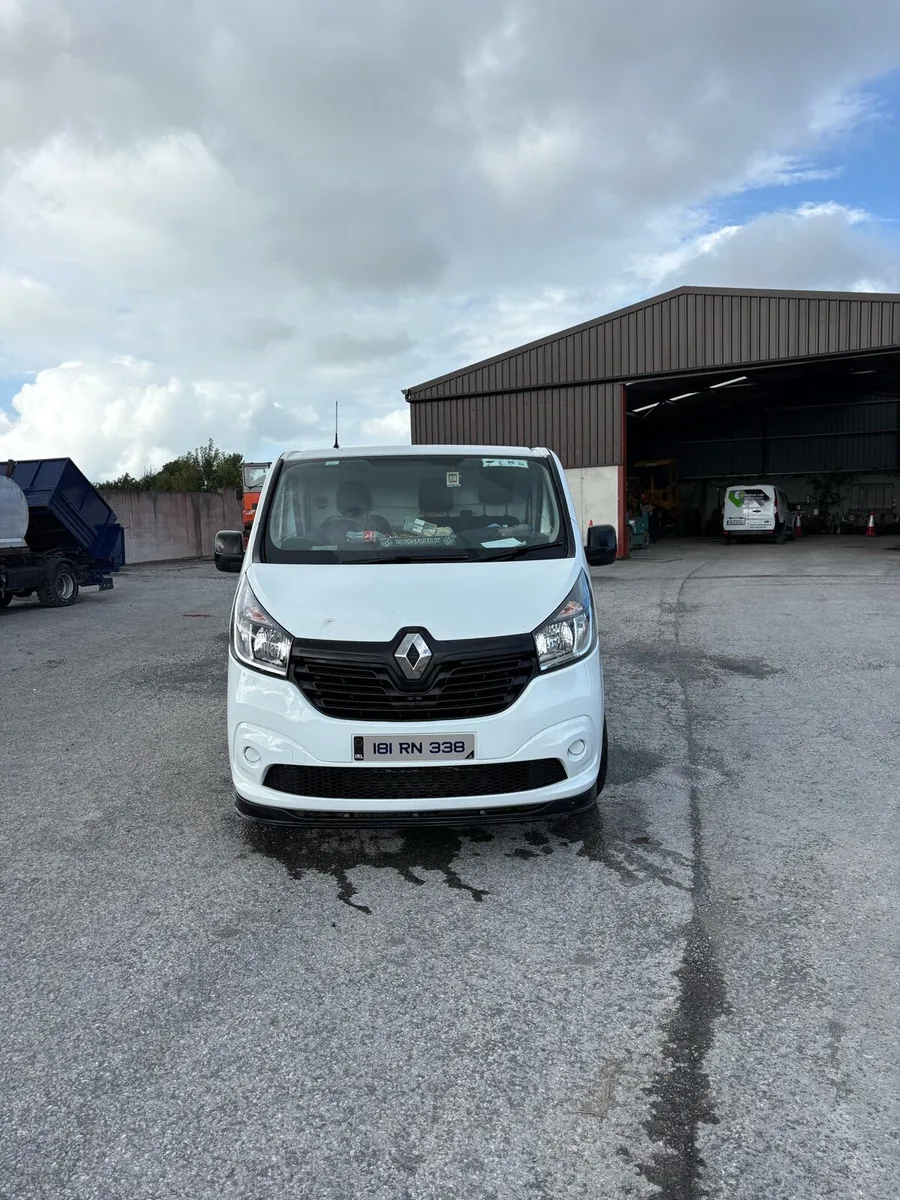 2018 Renault traffic - Image 1