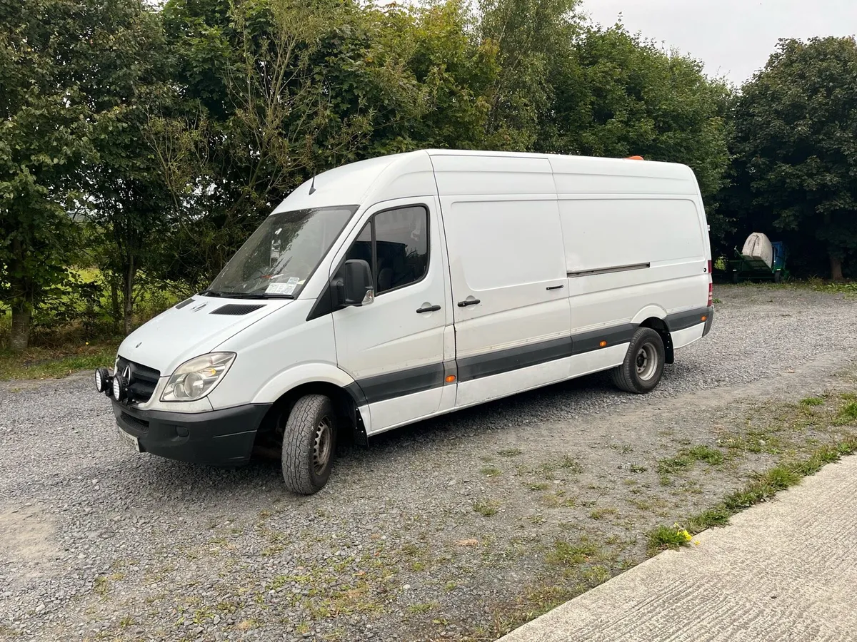Mercedes sprinter - Image 1