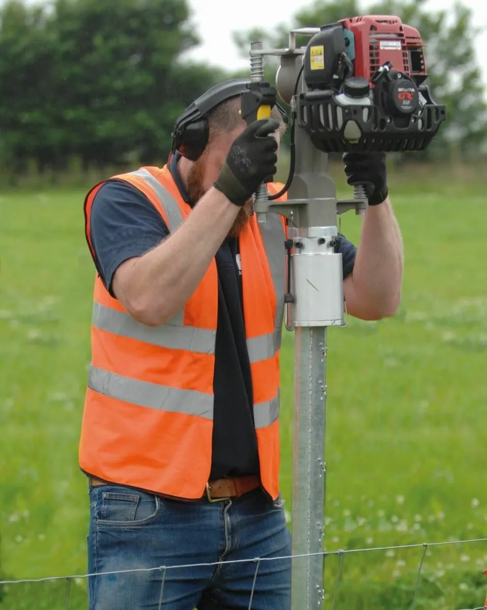 Easy Petrol Post Driver – Classic50 - Image 1