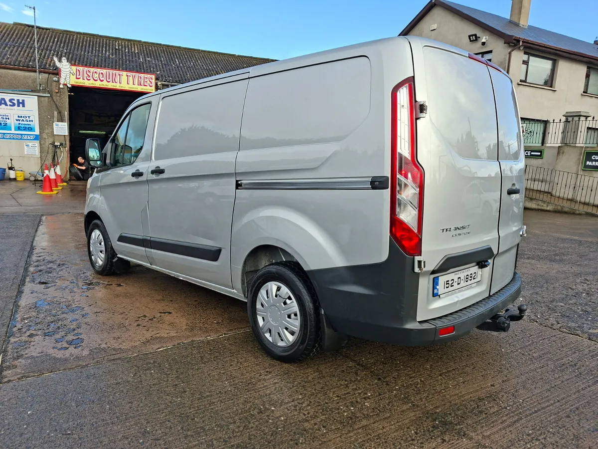 2015 TRANSIT CUSTOM 2.2 125 270 SWB - Image 4