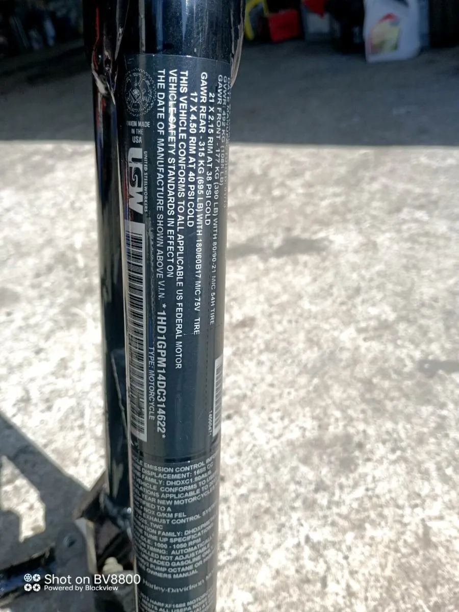 2013 Harley Davidson fxdwg wide glide - Image 3