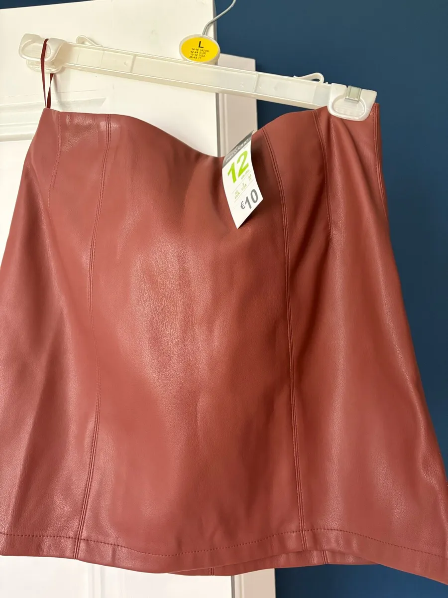 Ladies skirt - Image 1