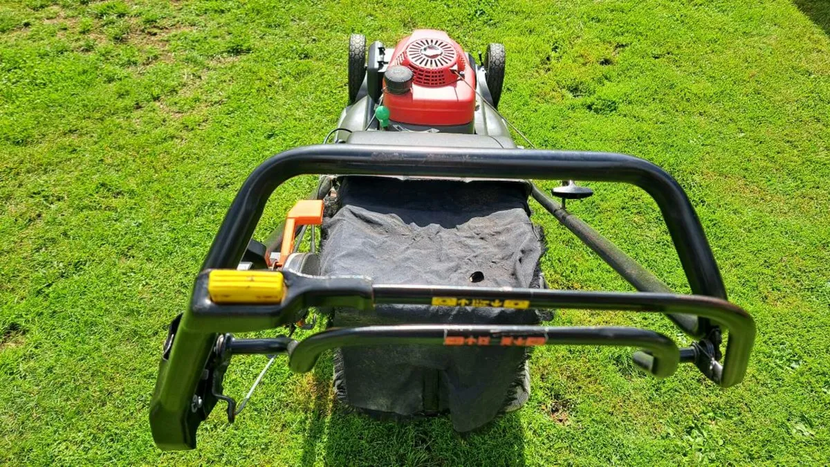 Honda HRX537 - Image 2