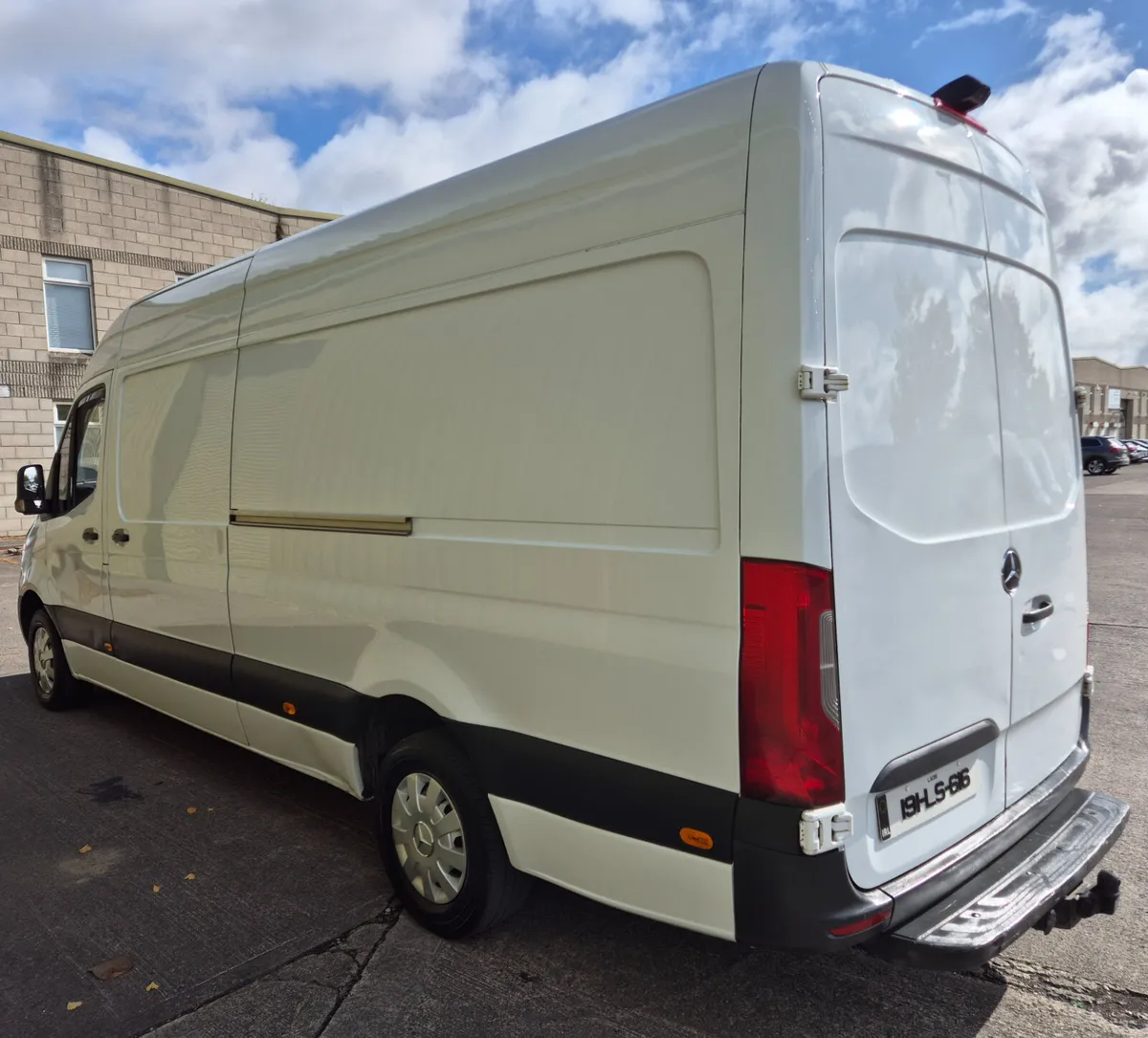 2019 Mercedes Sprinter 316 LWB new cvrt - Image 3