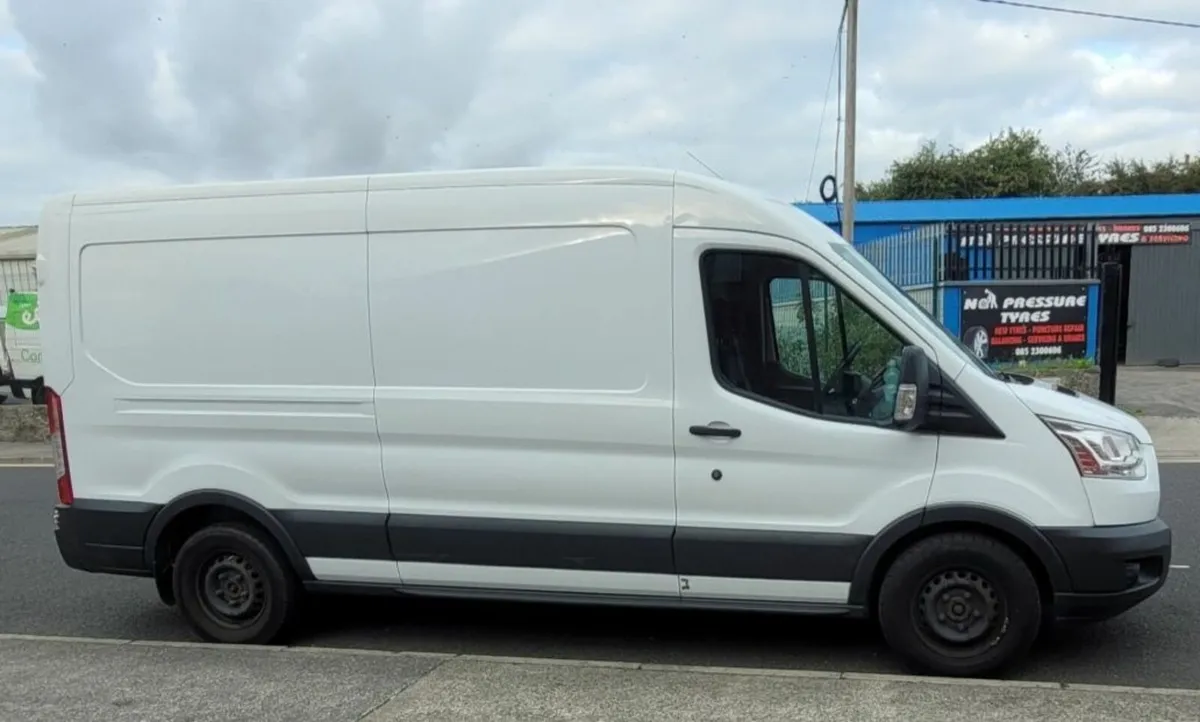 181 Ford Transit - Image 3