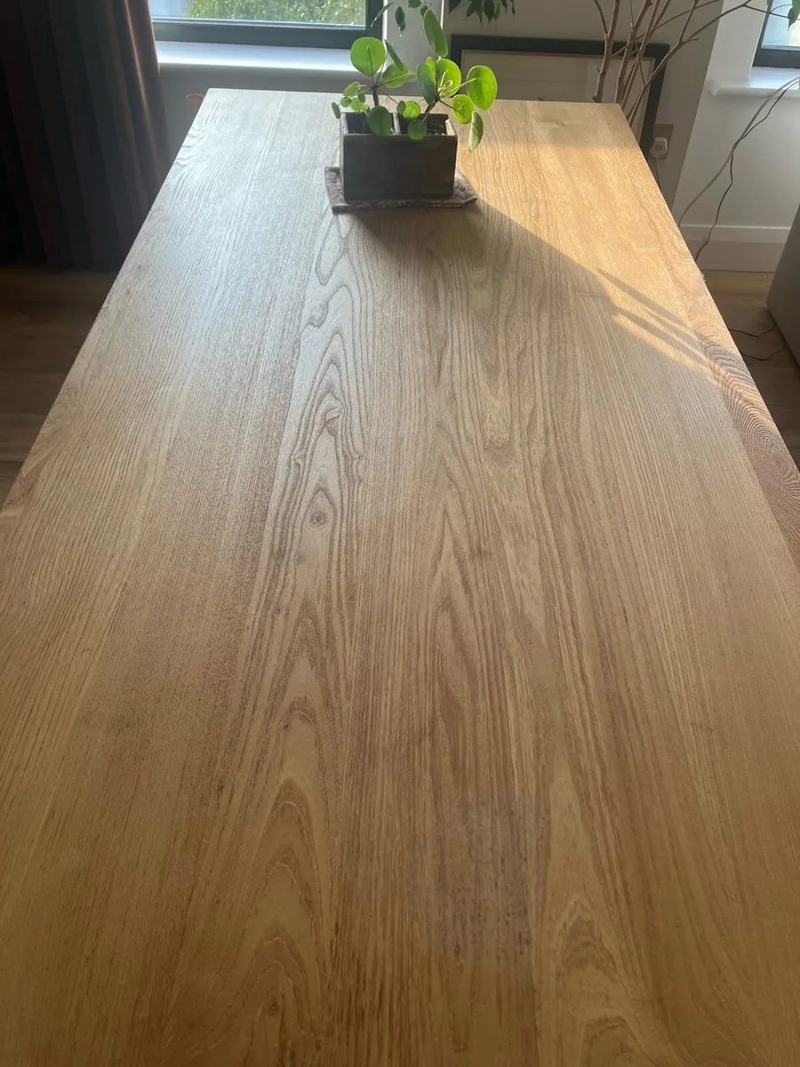 Kitchen Table - Image 3