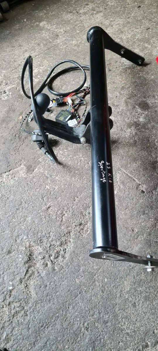 23 kia sportage tow bar - Image 2