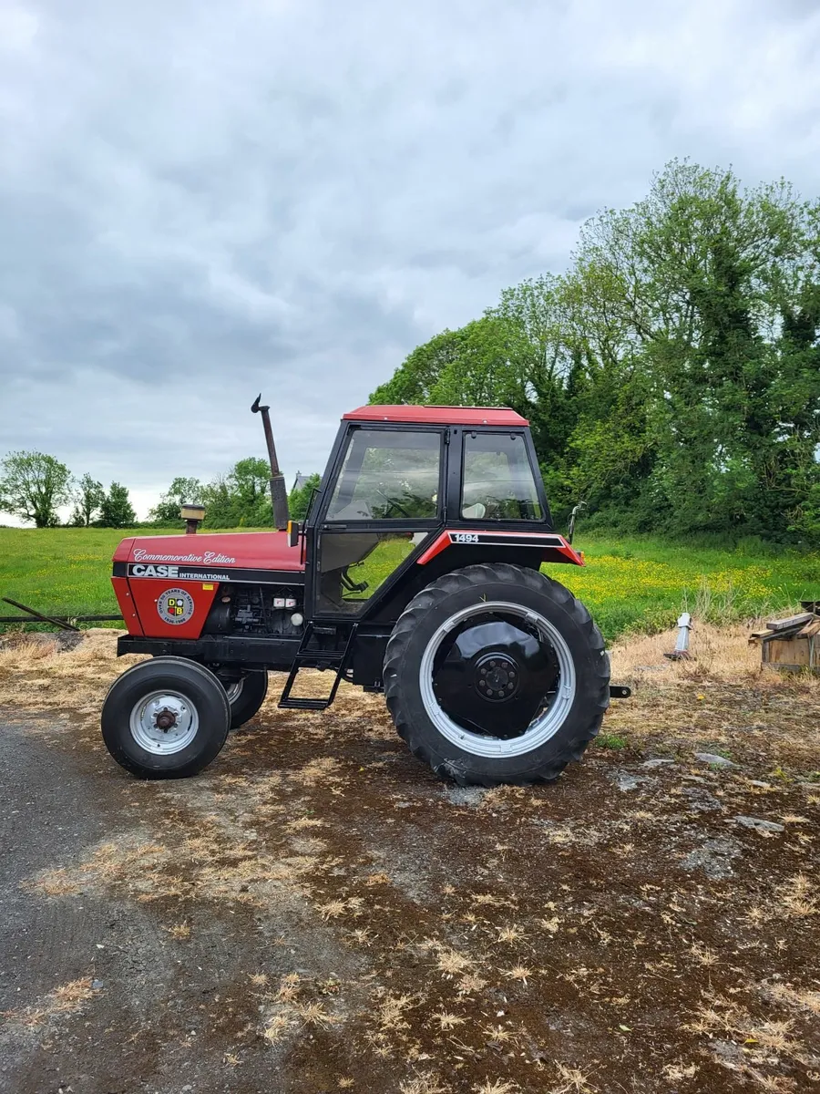 Case IH  1987 1494 - Image 1