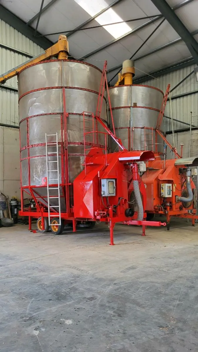 Grain Dryer's mobile - Image 1