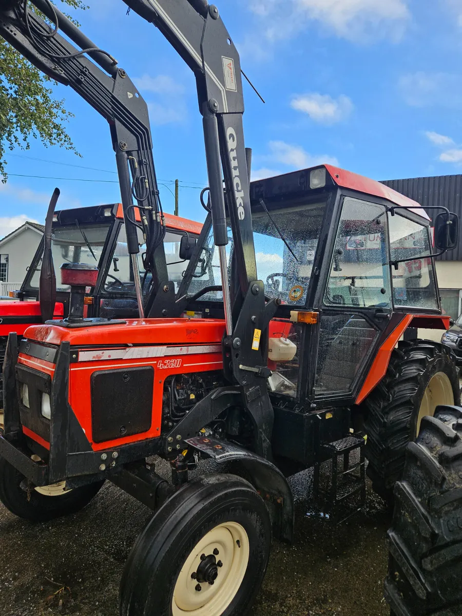 Farm machinery - Image 1