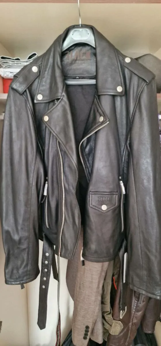 Unisex leather biker jacket - Image 1