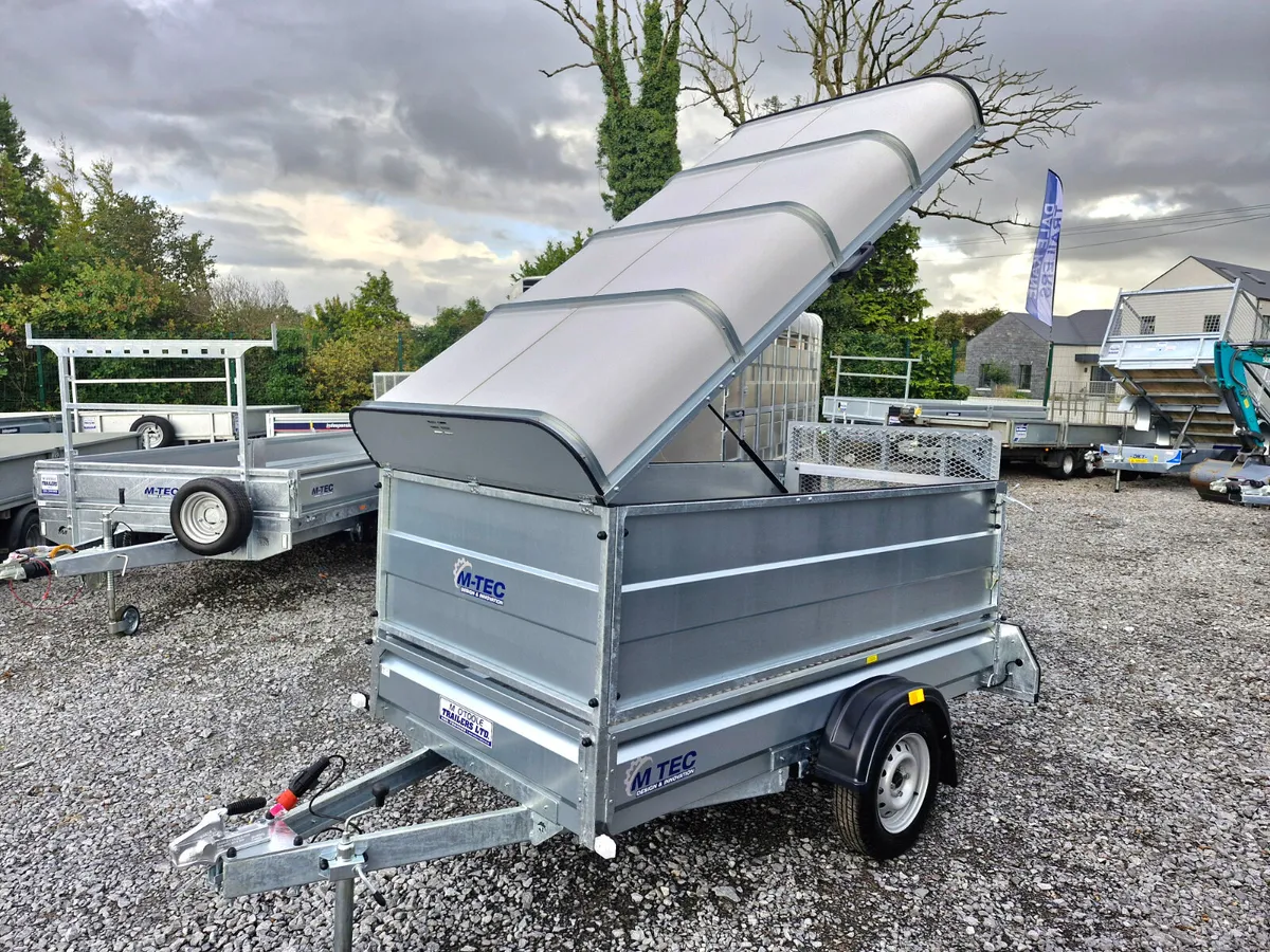 NEW M-TEC  8' x 4'  CALF,  SHEEP,  PIG  TRAILER - Image 2