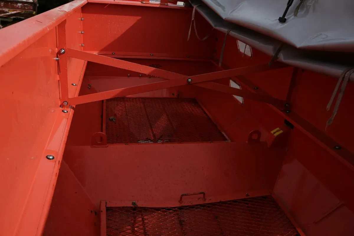 kuhn  b1210 fertiliser sower - Image 4