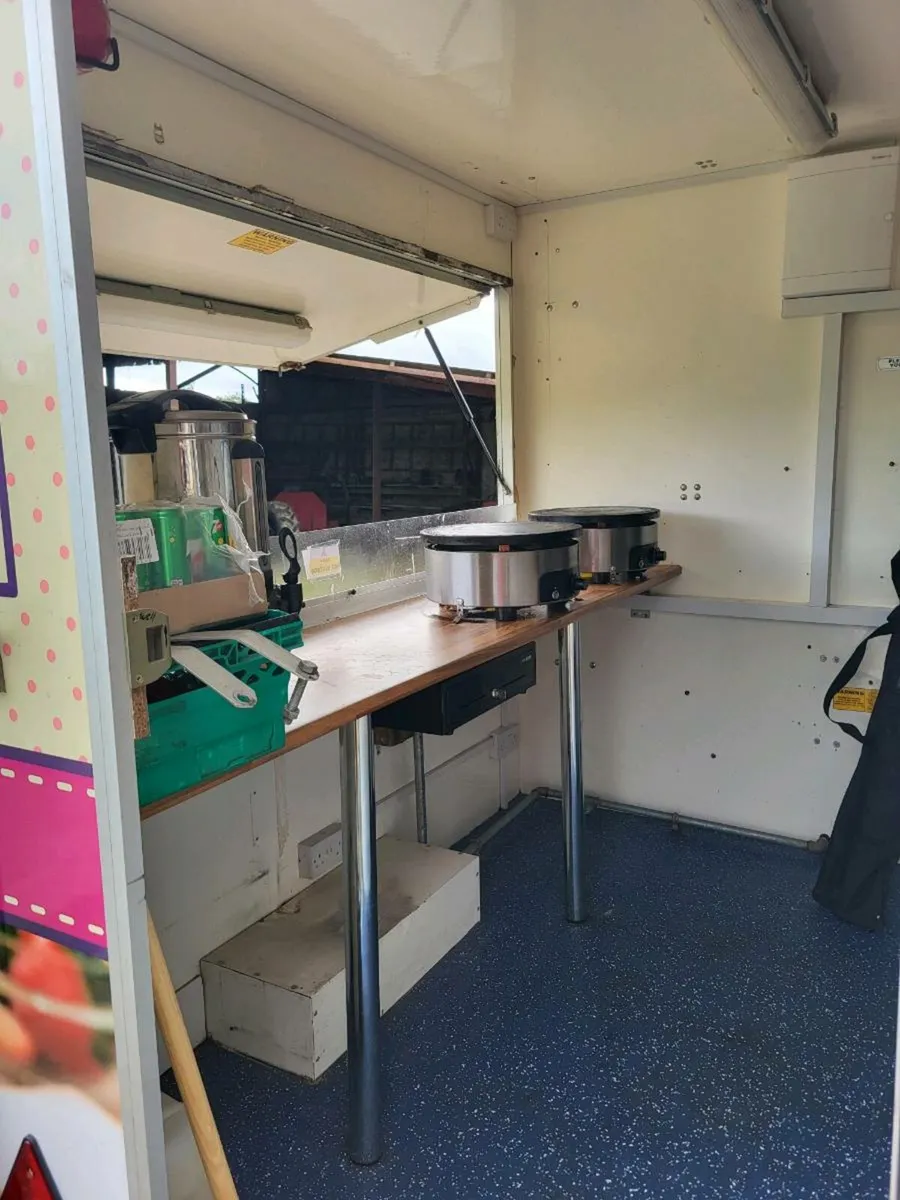 8ft Crêpe Trailer - Image 3
