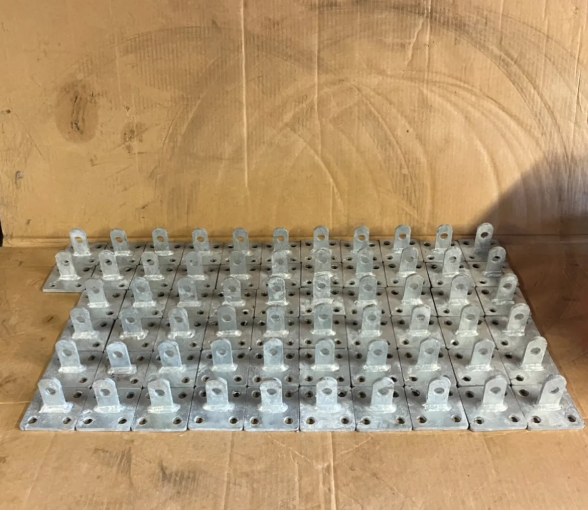 Sheep/Calf Hurdle Wall Brackets - Image 2