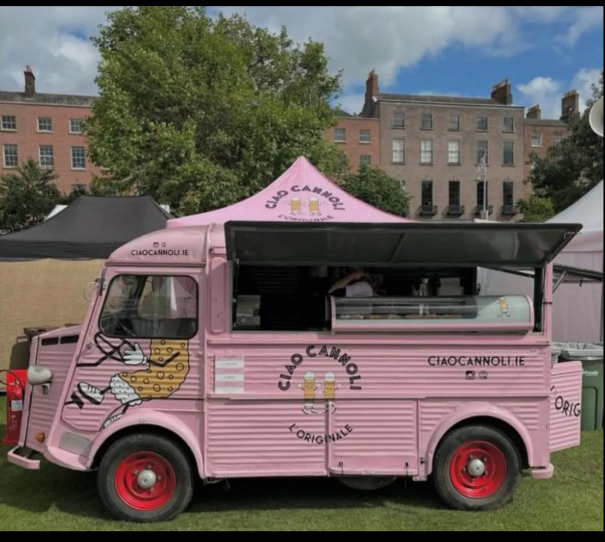 Food truck - Image 2