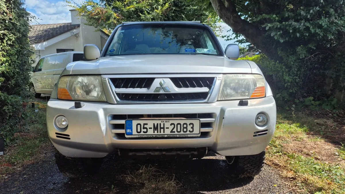 Mitsubishi Pajero 2005 - Image 1