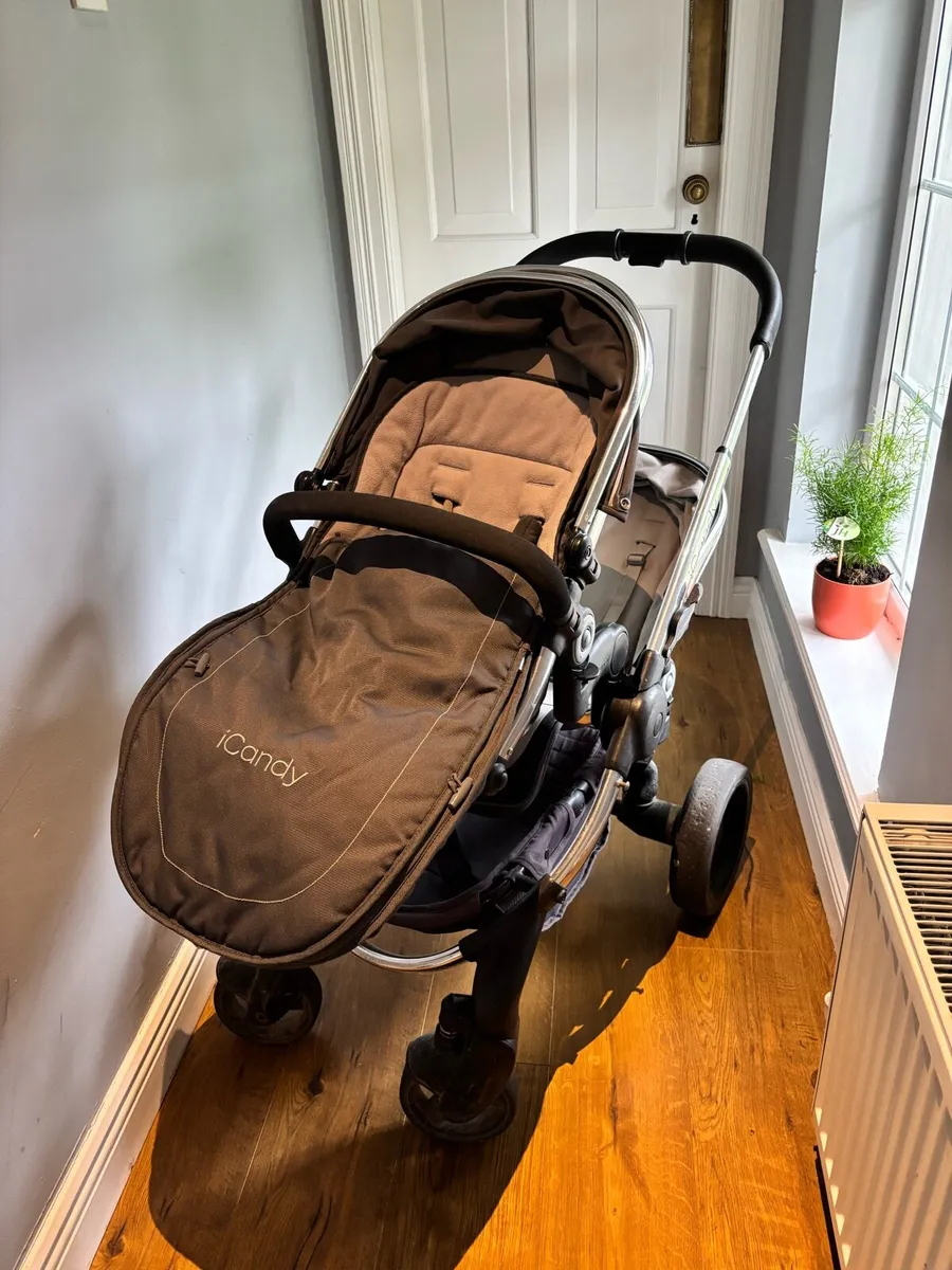 iCandy Peach 3 double with Bassinet - Image 1