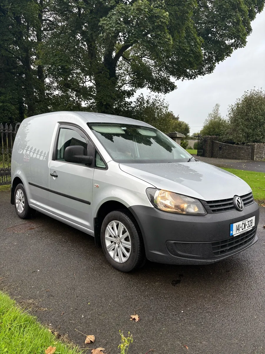 2014 Volkswagen Caddy - Image 2